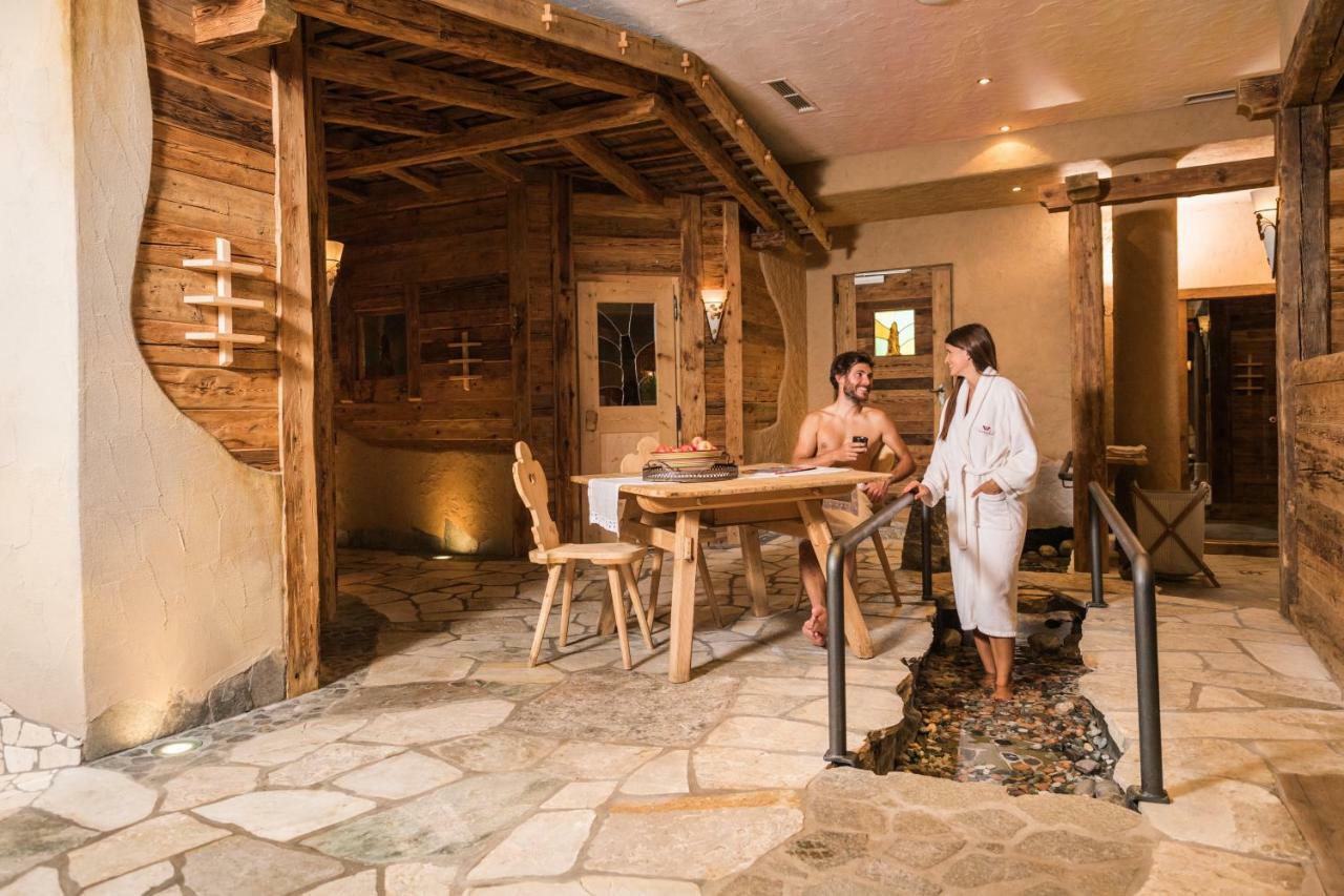 Alpenwellnesshotel St. Veit Sexten